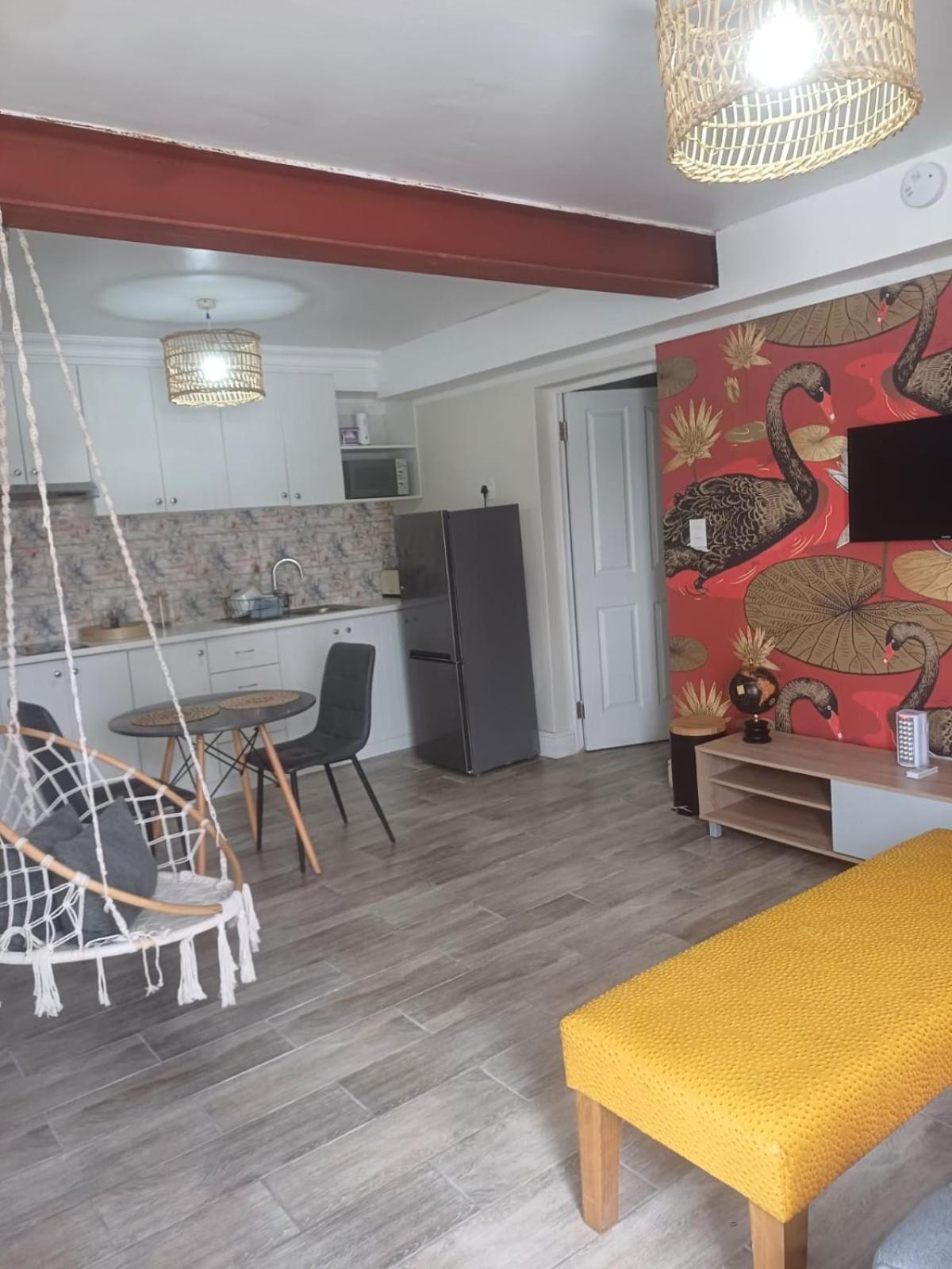 Thyme Wellness Spa And Guesthouse ケープタウン エクステリア 写真